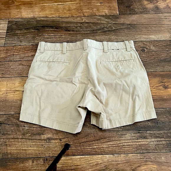 5” Varick Flex Khaki Short - Picture 2 of 3